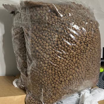 Açık Poşetlerde Gelen Mama Güvensizliği Ve İade Talebi