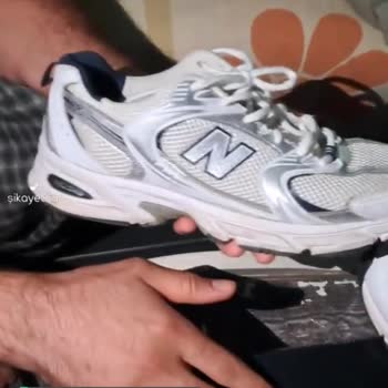 New Balance 530 Aldım, Mağdurum