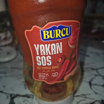 Burcu Yakan Sos'ta Yavru Sinek Tespiti Hijyen İhlali