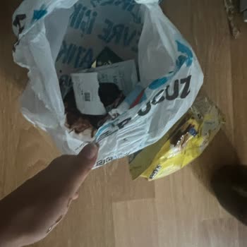 Patlak Puding Ve Hijyenik Olmayan Ürünler İçin İade Talebi