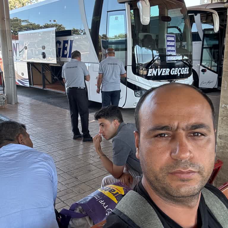 Enver Geçgel'le Aktarmada 2 Saat Bekleme Ve Bilgi Eksikliği