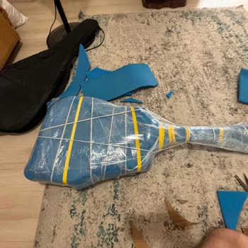 Kırılan Gitar Ve Kargo Ücreti İçin Letgo Ve DHL’den Çözüm Talebi