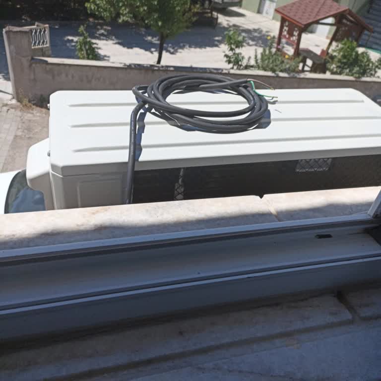 Pencere Önüne Monte Edilen Dış Ünite Ve Ücretsiz Düzeltme Talebi