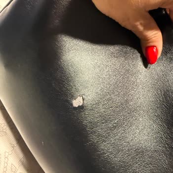 Beymen Çantadaki Ayipları Görmezden Gelerek Değişim Talebini Reddetti