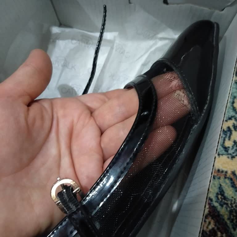 Kısa Sürede Yırtılan Babet İçin Deichmann Mağaza Ve Müşteri Hizmetleri Yanıtsız