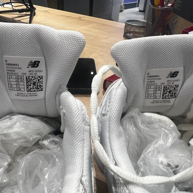 New Balance Ayakkabısında Farklı Numara Gönderildi Ve Şikayetimize Yanıt Gelmedi