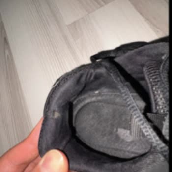 Skechers Ayakkabımda Kısa Sürede Topuk Yırtılması Ve Reddedilen Değişim Talebi