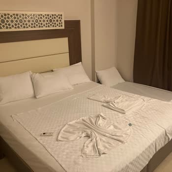 Ana Bina Standart Oda Yerine Fırsat Oda Verilmesi Ve Zorunlu Konaklama