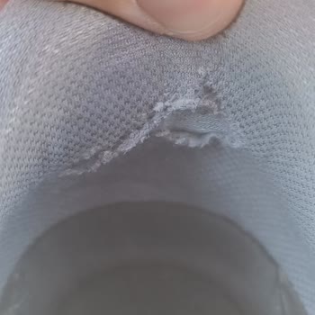 Skechers Ayakkabısının Topuk Deformasyonu Ve Parçalanması Garanti Kapsamında Yeniden İncelenmelidir