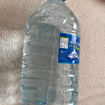 Mavizade 5 Litre Pet Suda Yosun Çıktı Sağlık Riski Ve Para İadesi Talebi