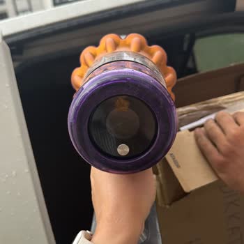 Dyson V15S Detect Cihazının Su Hasarı Ve Kargo Gecikmesi Nedeniyle Ayıpsız Değişim Talebi