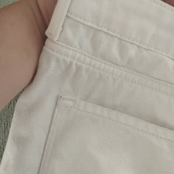 Mavi Pantolonumda Tek Kullanımdan Sonra Tiftiklenme Ve Mağaza Yaklaşımları