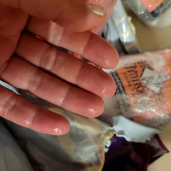 Ters Paketlenmiş Duş Jelleri Ve Cevapsız Müşteri Hizmetleri