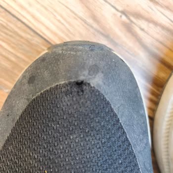 Puma Ayakkabısında Kısa Sürede Ön Kısmın Delinmesi Ve Değişim Talebinin Reddedilmesi