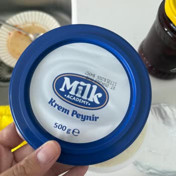 Milk Academy Krem Peynirde Sinek Bulundu Hijyen Ve Gıda Güvenliği İhlali