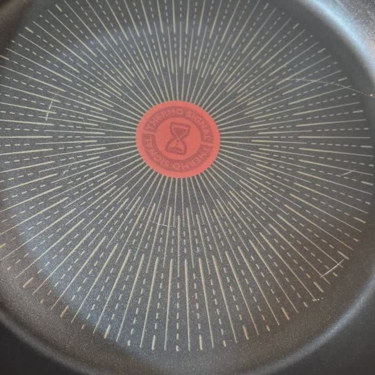 Çizilmez Olması Gereken Tefal Tava Seti Üç Kullanımda Çizildi