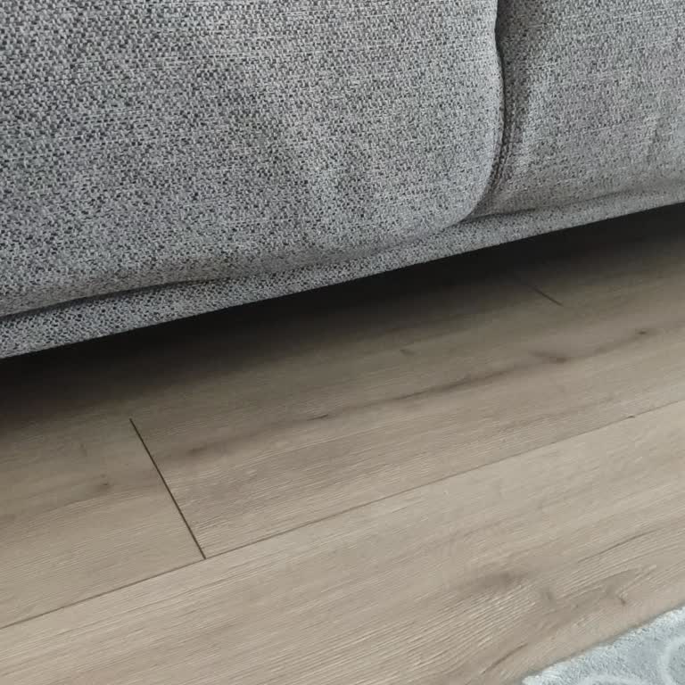 Enza Home Koltuğunda Erken Sarkan Sünger İçin Değişim Talebi