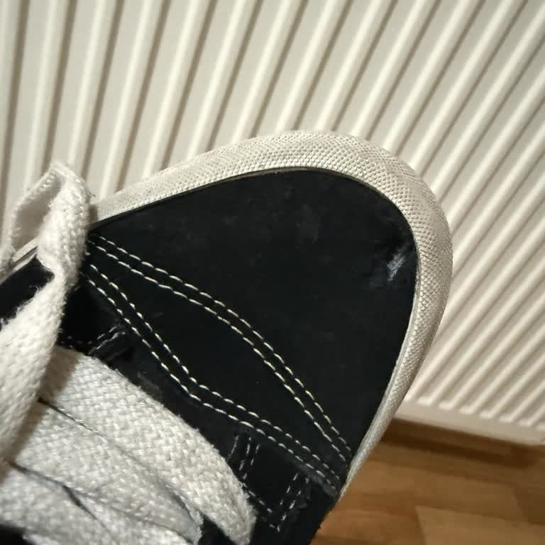 Vans Old Skool Ayakkabısında Erken Yırtılma Ve Değişim İsteği