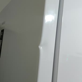 İzmit Aksu Home’da Defolu Buzdolabı Kapağı İçin Üç Aylık Çözüm Bekleyişi