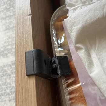 Sandıklı Bazada Sürekli Gıcırtı, Servis Çözüm Sunamıyor