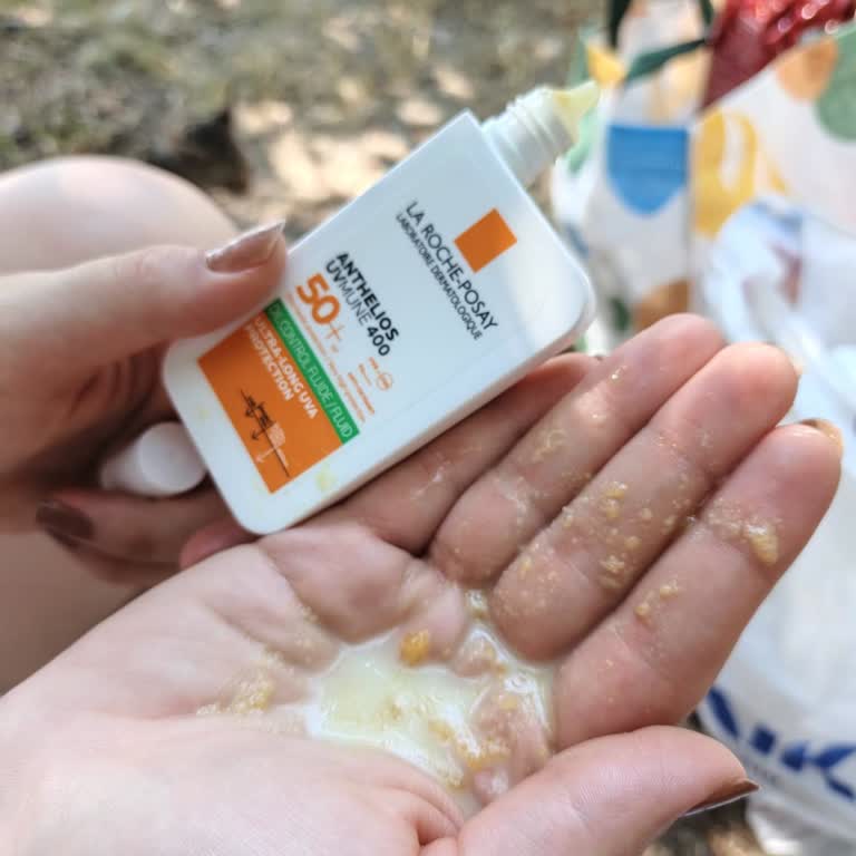 Hepsiburada'dan Alınan La Roche-Posay Güneş Kremi Kısa Sürede Bozuldu, İade Talebi