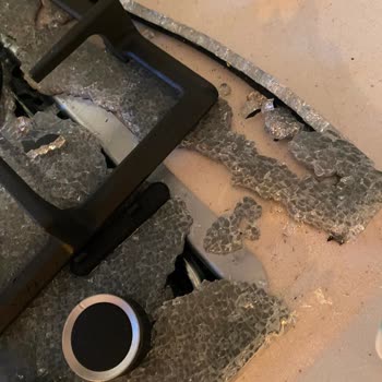 Ferre ED078 Cam Ocak Patlaması: Güvenlik Sorunu Ve Ücretsiz Değişim Talebi