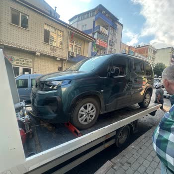 Araçta Sürekli Akü Arızası Ve Yetkili Servisin Cevapsız Kalması