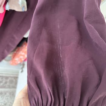 Defolu Elbise İçin Ücretsiz Değişim Ve İade Talebi