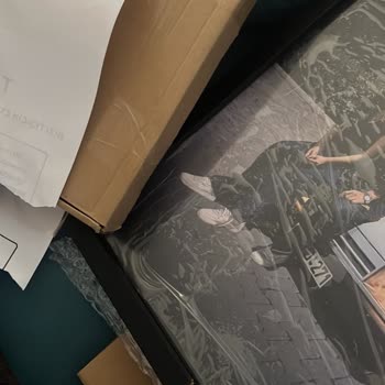 Aras Kargo’nun Ahşap Çerçeveli Tablo Gönderimlerinde Tekrarlanan Hasarlar Ve Tazminat Reddi