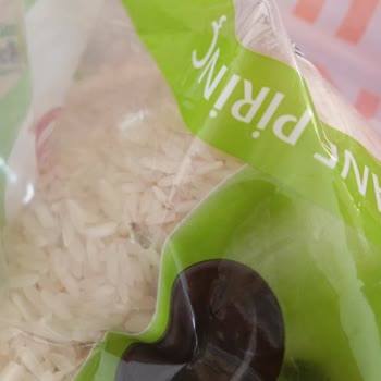 Gıda Güvenliği İhlali: Migros Şubesinde Pirinçte Canlı Kurt Ve Güveler