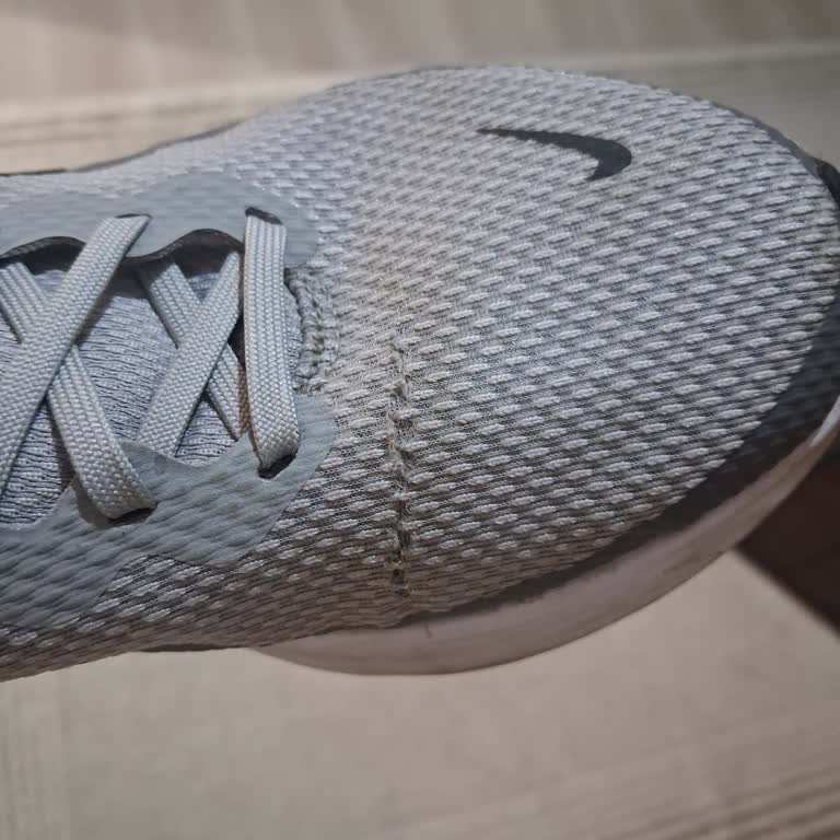 Nike Ayakkabısında Erken Yırtılma Ve Değişim Talebi Reddi