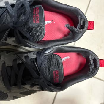 Skechers Ayakkabısında 5 Ayda Topuk Yırtılması Ve Dayanıklılık Sorunu
