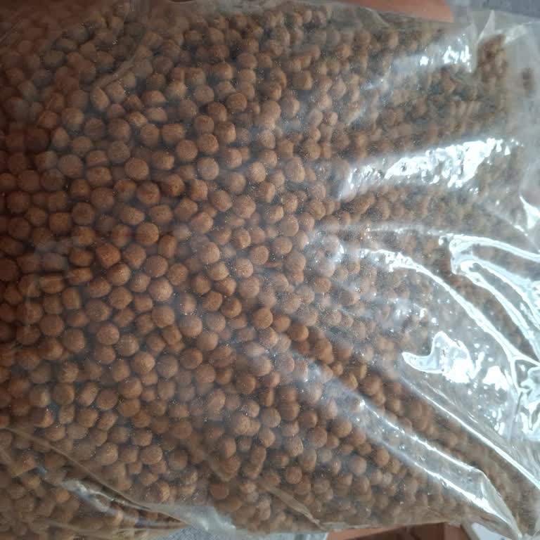 Reflex Kedi Maması Orijinal Pakette Gelmedi, Şeffaf Poşetlerde Gönderildi