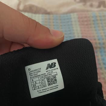 Elite Shop Turkey Ayakkabılardan Biri 40, Diğeri 41 Numara Olarak Gönderilmiş