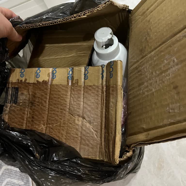 Hasarlı Kargo Ve Geciken Yeniden Gönderim Nedeniyle E-bebek Ve Cargo X'ten Mağduriyet