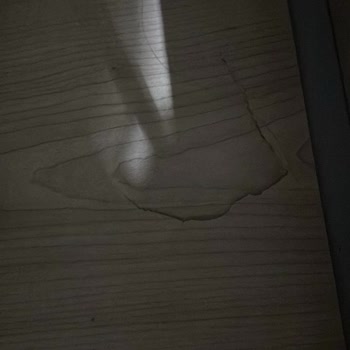 Kırık Baza Ve Yatak Lekeleri Nedeniyle Değişim Ve İade Talebi