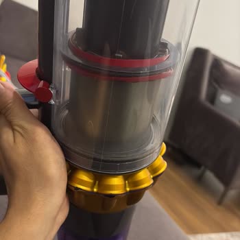 Garanti Kapsamındaki Dyson Süpürge Hasarı İçin Ücretsiz Servis İncelemesi Talep Ediyorum