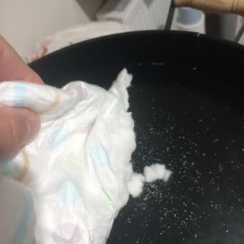 Molfix Bebek Bezinde Sert Tanecik Riski Ve Sağlık Endişesi