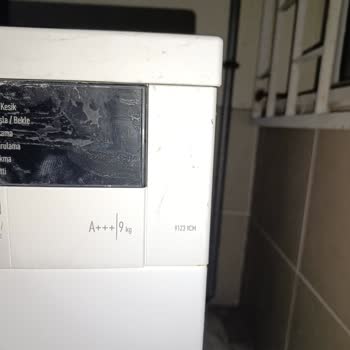 Arçelik Çamaşır Makinesinde Yangın Çıktı Güven Kaybı Ve Güvenlik Endişesi