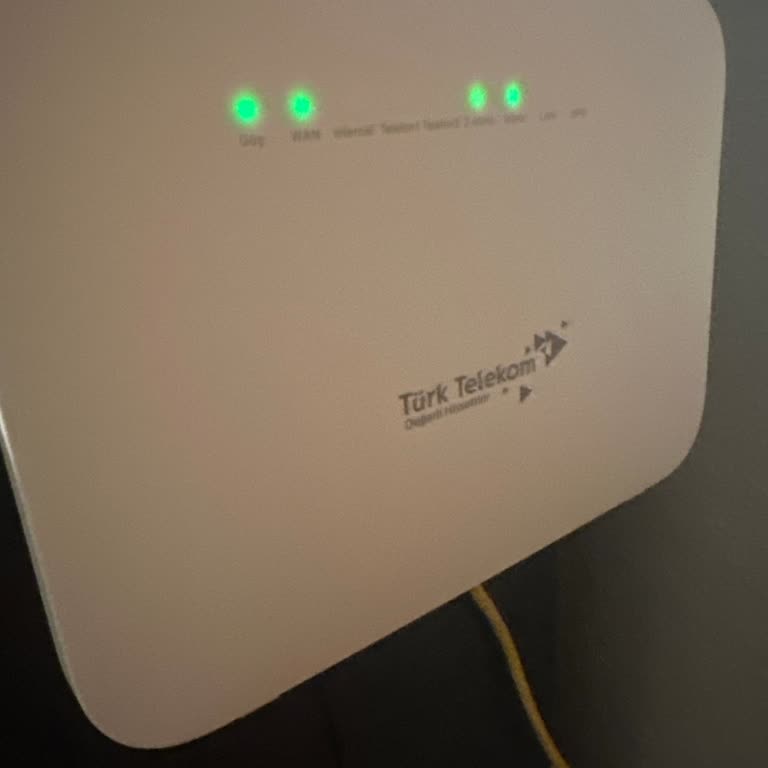 TurkNet İnternet Kesintisi Ve 700 TL Ücret İadesi Talebi