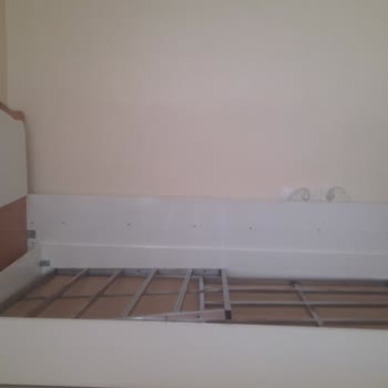 Garaj Home Karyola Çocuğumun Oturmasıyla İkiye Bölündü, Güvenlik Riski
