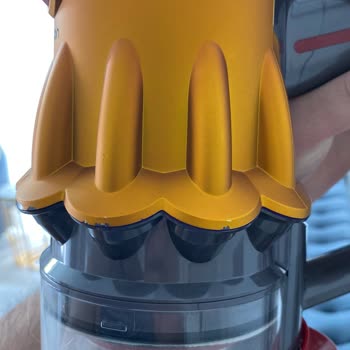 Dyson V12 Detect Slim Boya Aşınması Garanti Dışı Değerlendirildi