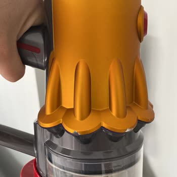 Dyson V12 Detect Slim Boya Aşınması Garanti Dışı Değerlendirildi