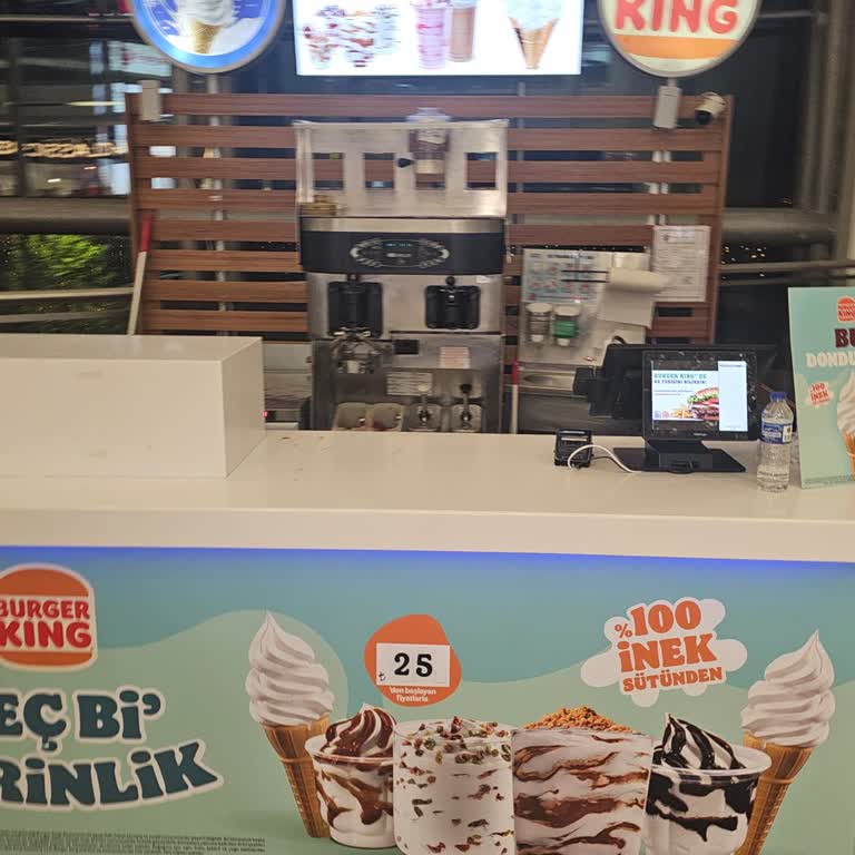 Burger King Dondurma Tezgahında Saygısız Tavırları ve Hijyen Sorunu