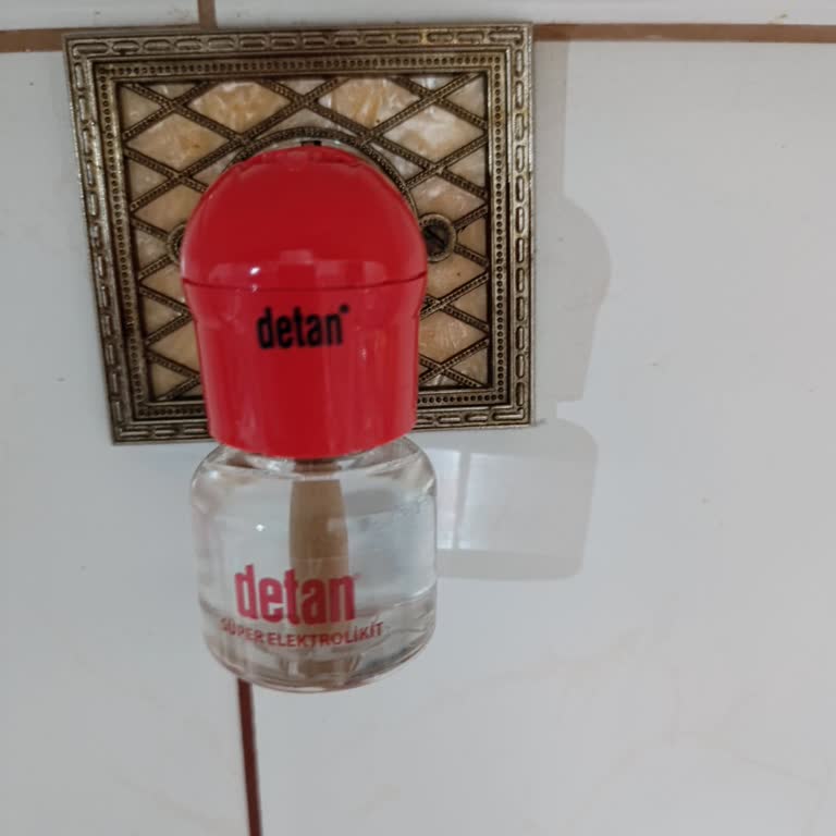 Detan Süper Elektrolikit Sivrisinek Kovucu Aşırı Isındı Ve Duman Çıktı