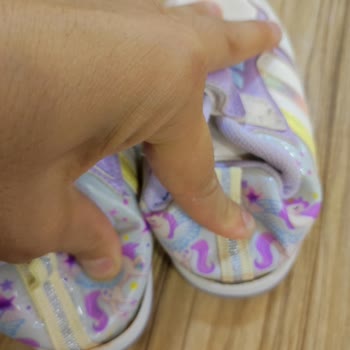 Kinetix Çocuk Sneaker’da Taban Açılması Ve Erime Sorunu: Ücret İadesi Talebi