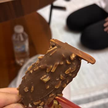 Mis Gold Bademli Dondurmanın Çubuğu Üstte Çıkıyor Üretim Hatası Şikayeti