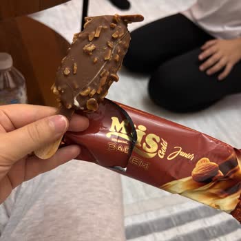 Mis Gold Bademli Dondurmanın Çubuğu Üstte Çıkıyor Üretim Hatası Şikayeti