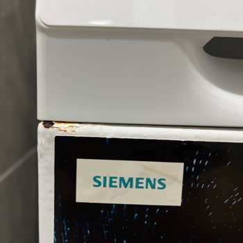 Siemens Q300 Çamaşır Makinesinde Deterjan Bölmesi Altında Çürüme Ve Oksitlenme Hayal Kırıklığı