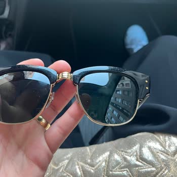 Atasun Optik'ten Alınan Rayban Güneş Gözlüğünde Çerçeve Lekesi Ve Garanti Dışı Değerlendirme